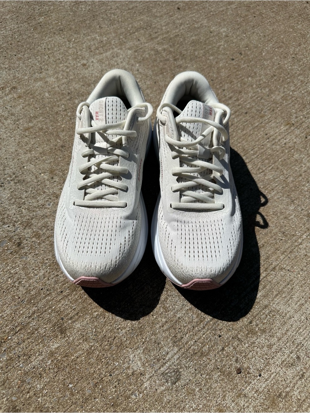Brooks Ghost Max 2 in 9W New!!!